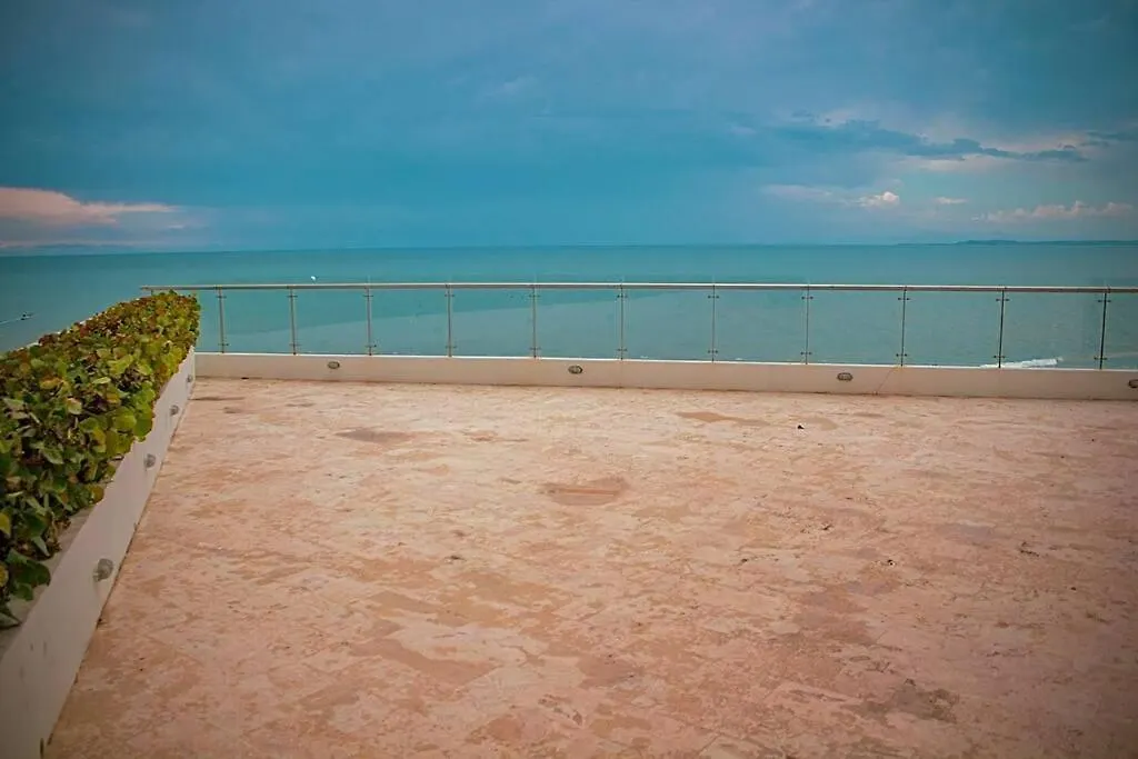 Apartament Apto Moderno Frente Al Mar Hermosas Vistas- A 7 Minutos Del Centro Historico Y Del Aeropuerto Internacional Kartagena