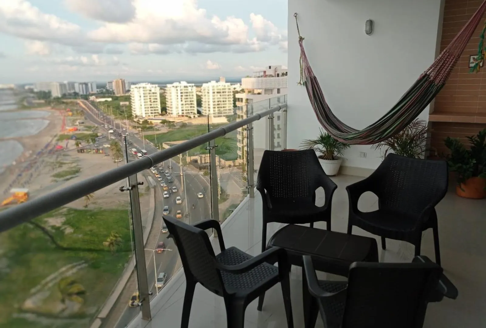 Apartament Apto Moderno Frente Al Mar Hermosas Vistas- A 7 Minutos Del Centro Historico Y Del Aeropuerto Internacional Kartagena